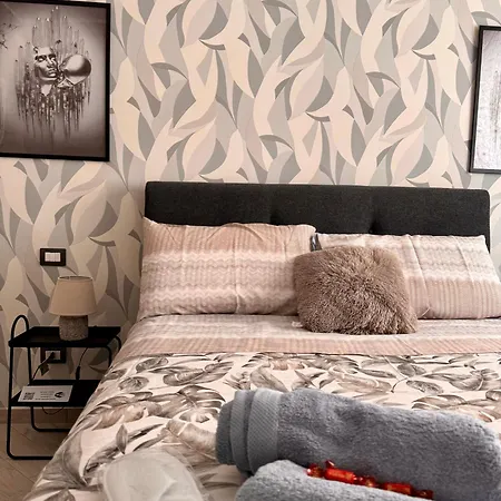 Aquarihome 6 Apartment Rome
