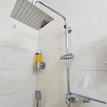아파트 Aquarihome 6